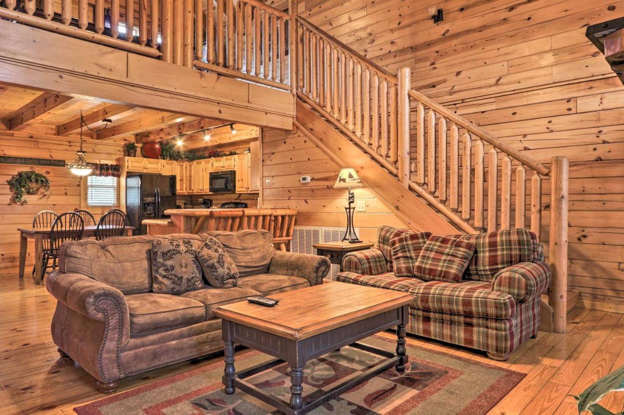 Pigeon Forge Cabin With Games, 1 Mi To Parkway! 外观 照片