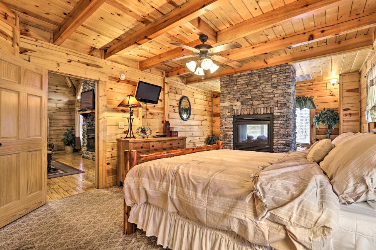 Pigeon Forge Cabin With Games, 1 Mi To Parkway! 外观 照片